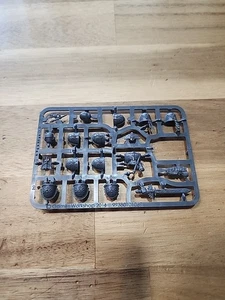 Warhammer 40k Dark Angels First Born Upgrade Sprue Missing Winged Helmet - Picture 1 of 2
