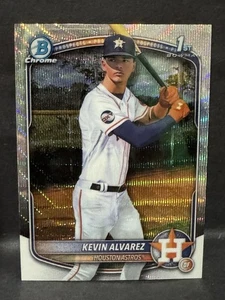 2025 Bowman Chrome Kevin Alvarez 1st Bowman Wave Refractor /100 Houston Astros - Bild 1 von 2