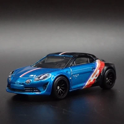 2017-2025 Alpine A110 Blue 1:64 Scale Collectible Diorama Diecast Modello Auto - Immagine 1 di 4