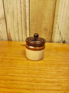 Vintage Steingut Miniatur Deckeldose mit brauner Glasur & beigem Korpus - Bild 1 von 9