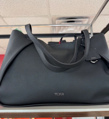 NEW Tumi Georgica VALORIE 100% LEATHER Tote Carryall Bag - BLACK - Image 1 of 4