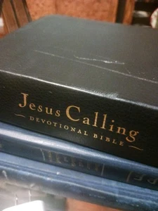 Jesus Calling Devotional Bible NKJV 2011 - Sarah Young Black Leather Soft - Picture 1 of 4