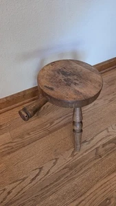 Vintage Wood 3-Legged MILKING STOOL w/Handle 11 3/4" H - Picture 1 of 5