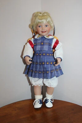 ASHTON DRAKE НАЗАД В ШКОЛУ С POOH КУКЛА РАСПАКОВАННЫЙ ОТЛИЧНОМ СОСТОЯНИИ - Изображение 1 из 4