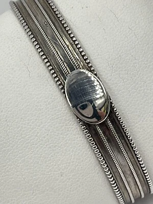 VINTAGE STERLING SILVER 925 SIGNET CUFF BRACELET - Image 1 of 4