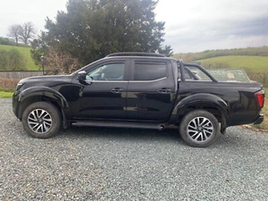 Nissan Navara NP300 Tekna 2017. Mot Dec 2025 92K miles, manual - Picture 1 of 24