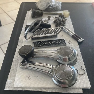 Chevrolet Camaro 1968 auténtico original piezas surtidas   Foto 1 de 4