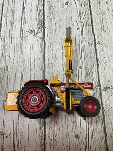 Vintage Corgi #73 MASSEY FERGUSON '165' TRACTOR - Picture 1 of 13