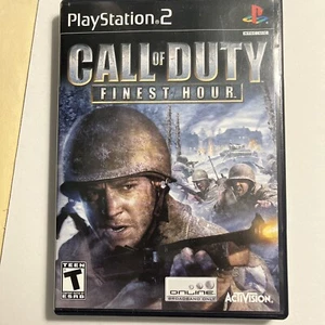 Call of Duty: Finest Hour (Sony PlayStation 2, 2004) en caja PS2 - Imagen 1 de 3