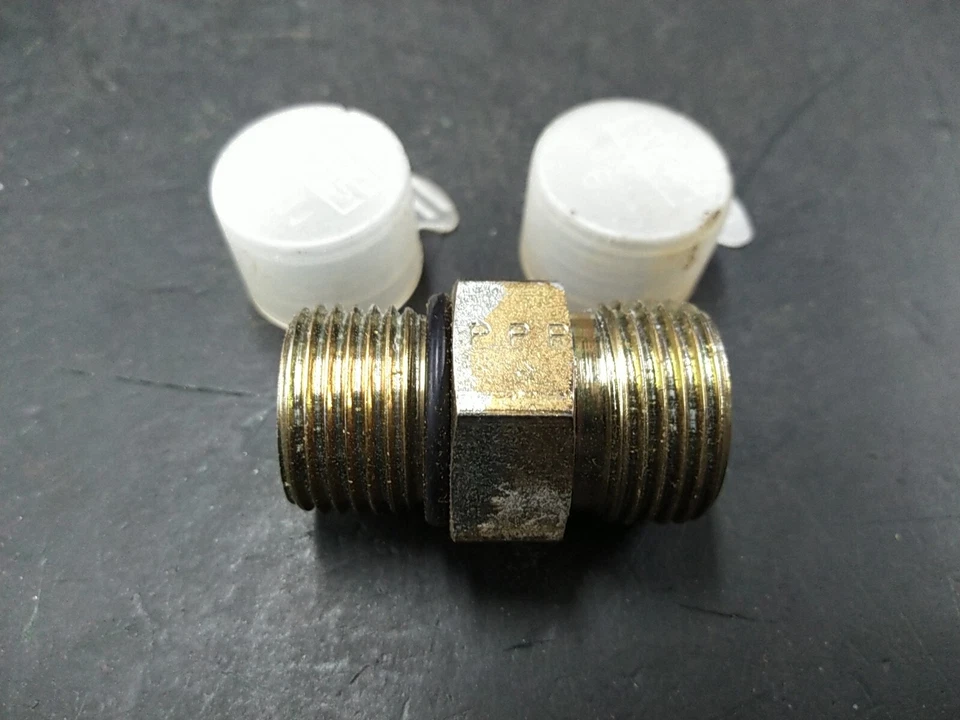 Parker 8 F5OLO-S Adapter Fitting Male 1/2" ORFS-08 to Male 1/2" ORB-08 - Image 1 of 1