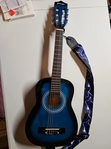 Pacchetto chitarra acustica 38" JFinger Blueburst con borsa gig, cinghia, accordatore e plettro - Foto 1 di 7