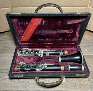 Vintage A. ROBERT Clarinet in Bb w/ case - Made in Paris France - Picture 1 of 12