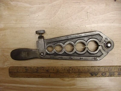 Herramienta de reenhebrado SAE de colección OTC Owatonna 9-7/8", 5/8", 3/4", 7/8", 1", 1-1/8", excelente estado Foto 1 de 4