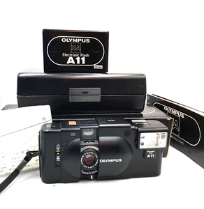 [SERVICED】in BOX Olympus XA Rangefinder 35mm Film Camera Zuiko f/2.8 FLASH works - Picture 1 of 13