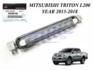 Genuine Tailgate Third Brake Stop Light For Mitsubishi L200 Triton MQ 2015 2018 - Picture 1 of 6