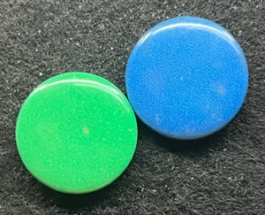 INSIGNIAS DE PASADOR DE BOTÓN VERDE Y AZUL - Imagen 1 de 3