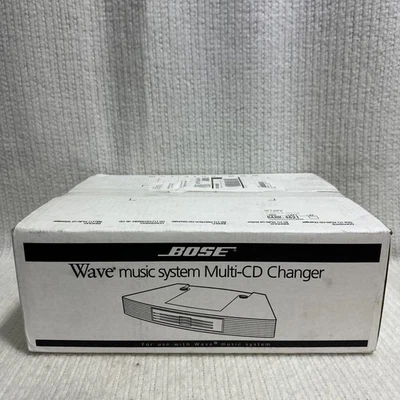 Bose Wave Music System Multi-CD Changer Accessory Platinum WhiteRetail Packaging - Image 1 of 4