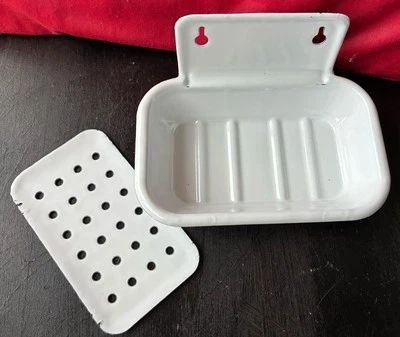 Porcelain Soap Dish W/ Drain Insert Wall Mount Country - Image 1 of 2