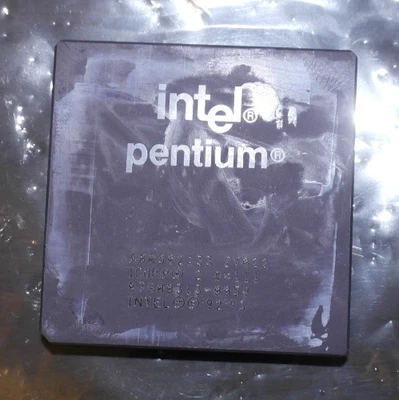 CPU intel pentium A80502133 SY022 - Image 1 of 4