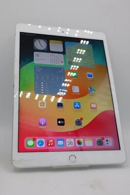 Apple iPad A2270 8th Gen. 10,2 Zoll Wi-Fi  32GB Weiß Displayschaden #5289 - Bild 1 von 4