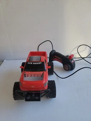 NEW Bright CHEVROLET Custom Cruiser Red Truck with Remote - Image 1 of 4