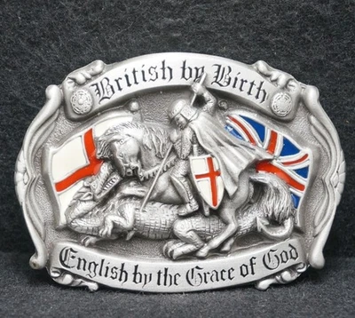 WK23167 VINTAGE 1991 *BRITÁNICO DE NACIMIENTO INGLÉS POR LA GRACIA DE DIOS* HEBILLA DE CINTURÓN Foto 1 de 2