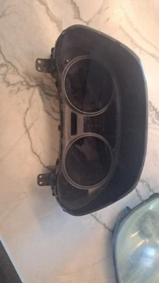 Cuadro de instrumentos Lexus IS250 IS350 A/T 2006-08 2,5 L FABRICANTE DE EQUIPOS ORIGINALES se ve muy bien  Foto 1 de 2