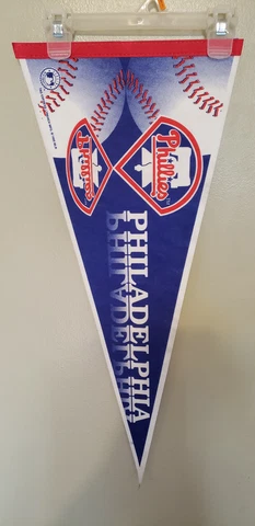 PHILADELPHIA PHILLIES MLB FELT PENNANT WITH HOLDER 11/28/21 Cover