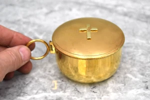Antigua caja de anfitrión, Pyx para comunión diaria, cuenco de ley (CU430) cáliz co - Imagen 1 de 15