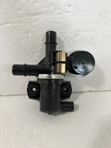 2019 - 2025 LEXUS ES300H EMISSION PURGE SOLENOID CONTROL VALVE OEM - Bild 1 von 21