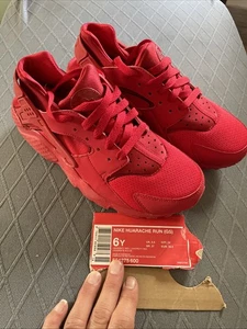 Nike Air Huarache Run Red Boys Size 6Y Athletic Basketball Shoes Sneakers - Picture 1 of 17
