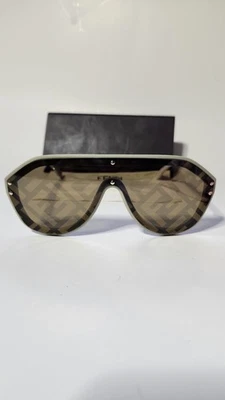 Gafas de sol Fendy para mujer Foto 1 de 4