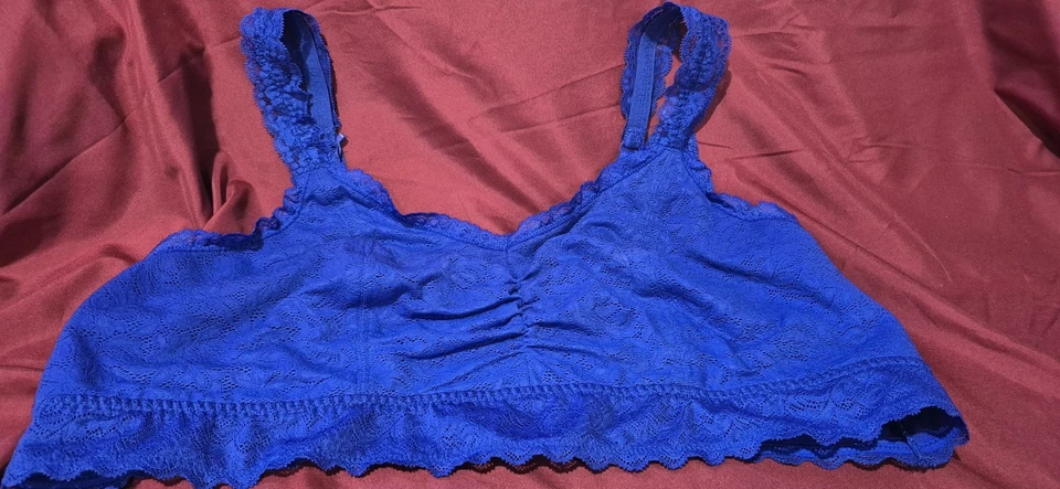 NWOT Torrid Curve Size 3 3x Royal Blue Bralette Lace Un Padded Comfort Straps  - Image 1 of 4