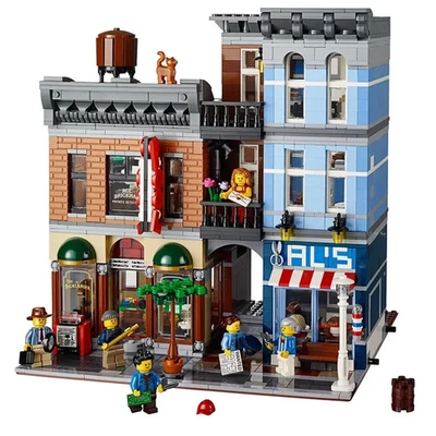 Unbuilt Lego Creator: Detective’s Office (10246) With 2262 Pcs. Generic Bricks - Image 1 of 2