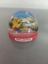 Parc Asterix & Obelix Plastic Glitter Snow Globe 2004