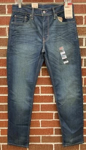 NWT LEVI'S 502 MEN'S TAPER JEANS BLUE 30 x 32 - Picture 1 of 5