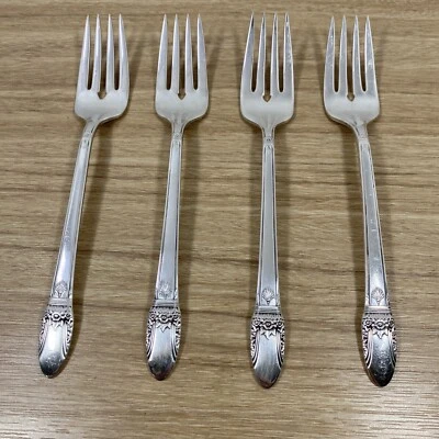 Juego de cubiertos de plata tenedores de ensalada Rogers Bros First Love 1847 (4) Foto 1 de 4