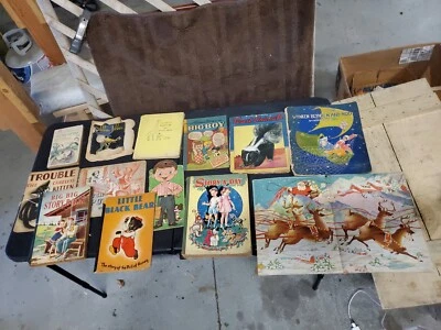 ST6 Vintage Childrens Kids Books Peek a Book Little Black Bear Night Before xmas - Image 1 of 4