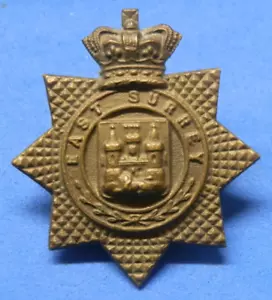 Cap Badge East Surrey Regiment Original Victorian Vintage Badge - Foto 1 di 5