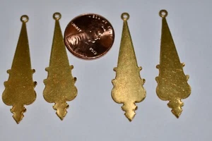 RETRO STYLE  4 RAW BRASS STAMPING PENDANT BEADS * TREE LIKE SHAPE * 44mm x 12mm - Picture 1 of 2