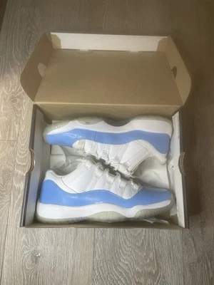 Nike Air Jordan 11 Retro 528896-106 Blanco Azul Universitario UNC Zapatos - Talla 5Y Foto 1 de 4