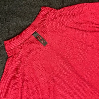 Polo Nike Tiger Woods ADV Primera Victoria Aniversario DH0711 687 Domingo Rojo Negro XL Foto 1 de 4