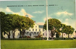 Vintage U.S. Marine Training Station Newport RI Verwaltungsgebäude Postkarte - Bild 1 von 2