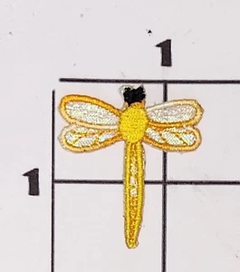 Kleine gelbe Libelle Patch fliegendes Insekt bestickt Bügelbild Applikation - Bild 1 von 1