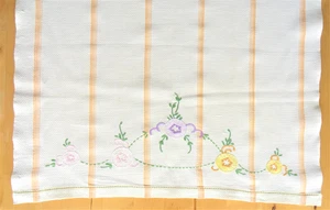 Toalla de cocina de té vintage dorada bordada púrpura y amarillo floral 17"x26" - Imagen 1 de 2