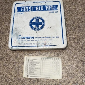 Eastern Safety Equipment First Aid Kit Unit-24 Code 327 Contents List 11 Sealed - Bild 1 von 10