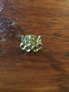 Vintage Team USA Olympic Games 5 Rings Pin Back Hat Lapel Pin Gold Tone - Picture 1 of 6