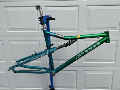 1993? Cuadro de suspensión completa Intense Spyder mediano vintage MTB RARO anodizado  Foto 1 de 4