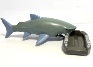 Matchbox Mission Marine Rescue Shark Boat REPLACEMENT Raft Accessory & Shark - Picture 1 of 5