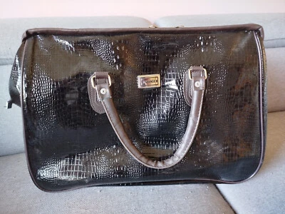 Reisetasche mit Korkodilprägung. Schwarz - Bild 1 von 4